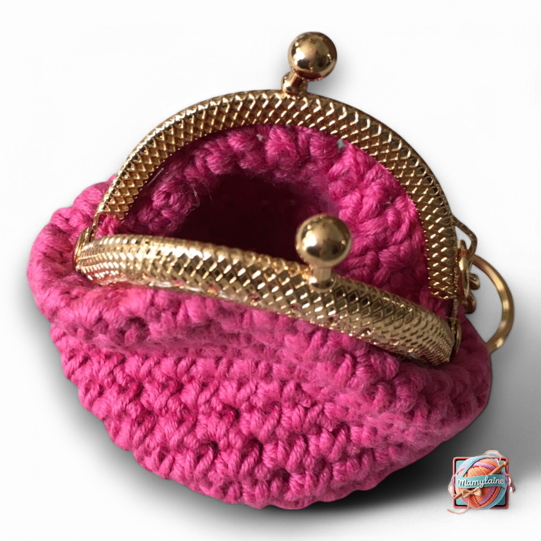 Mini Porte-Monnaie Rose Fait Main - Élégance Bretonne 2 Mini Porte-Monnaie Rose - Fait Main(1)