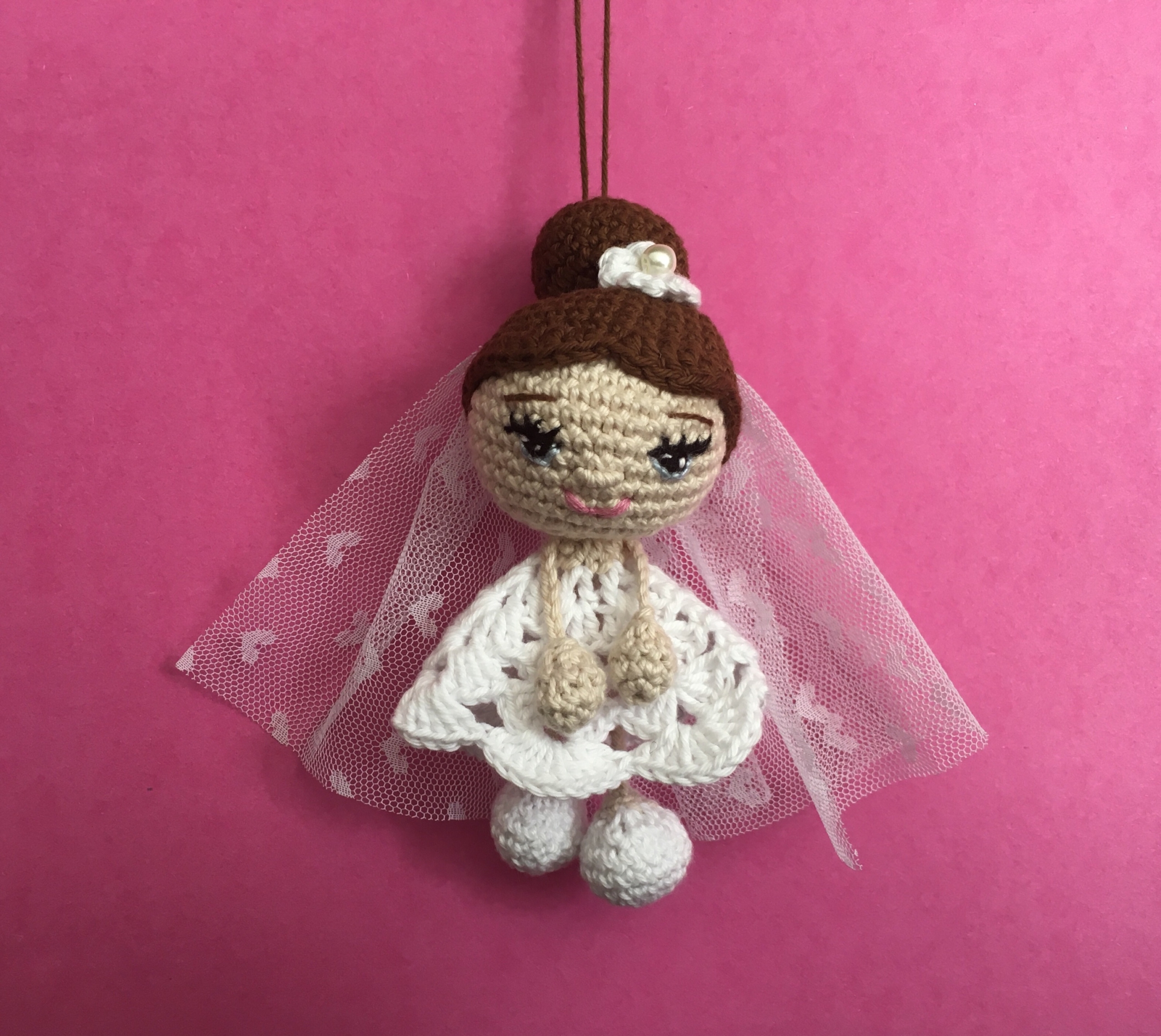 Couple de petite mariée 13 cm faite à la main par MamyLaine – Image 4