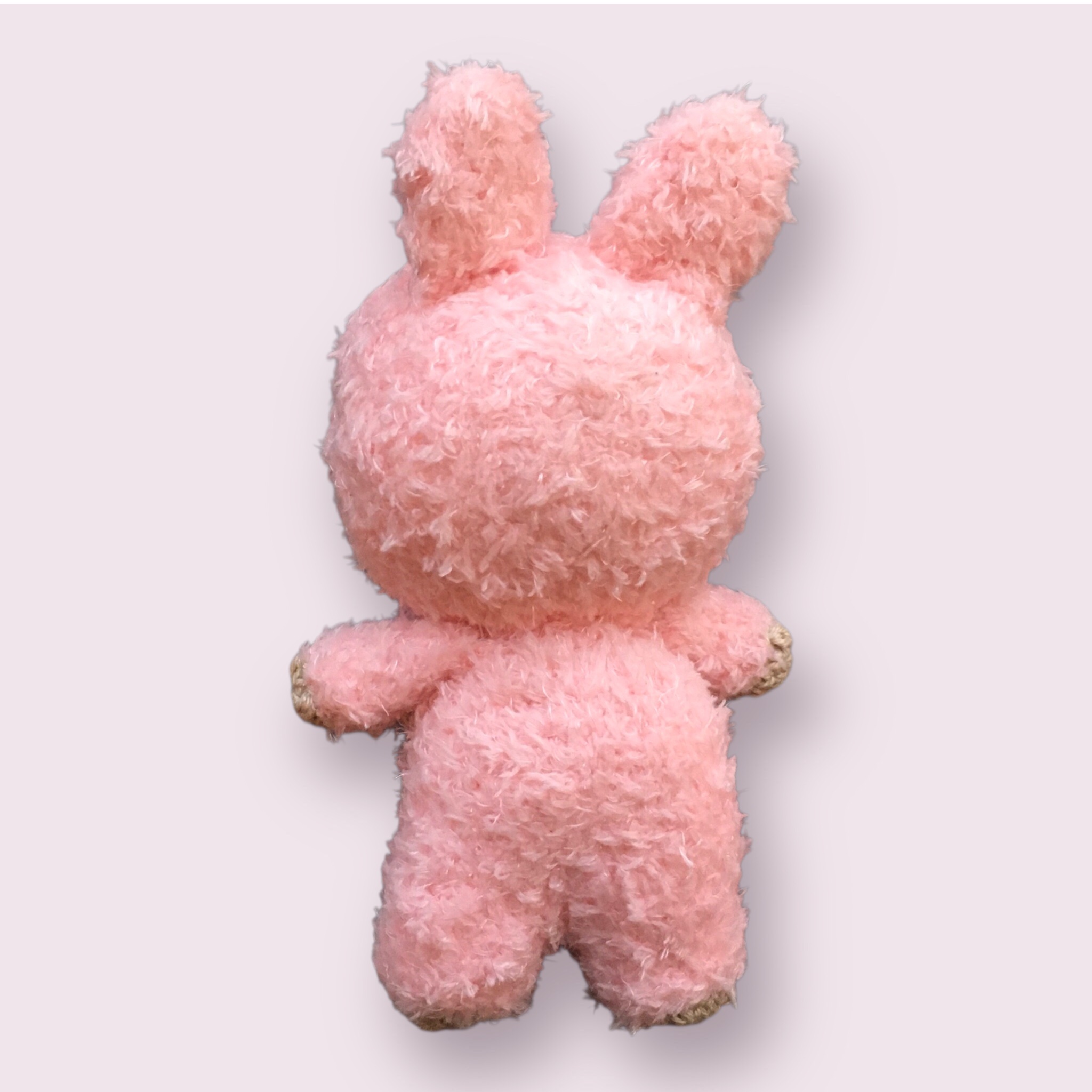 Peluche au crochet style Labubu 5 Peluche au crochet style Labubu – Image 5