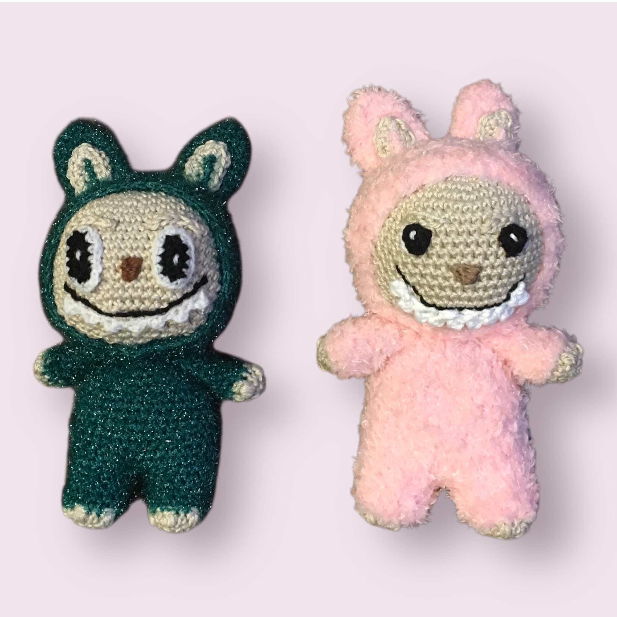 Peluche au crochet style Labubu 1 Peluche au crochet style Labubu